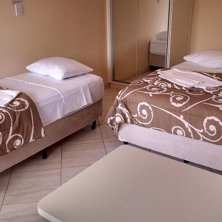 Áries Apart Hotel Bauru Kamer foto