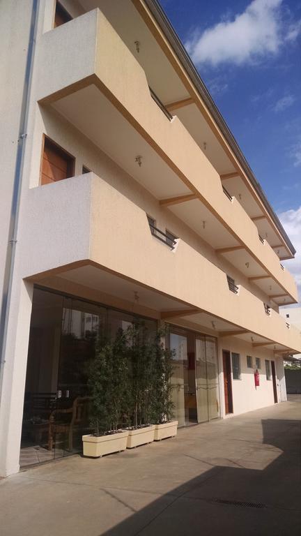 Áries Apart Hotel Bauru Buitenkant foto